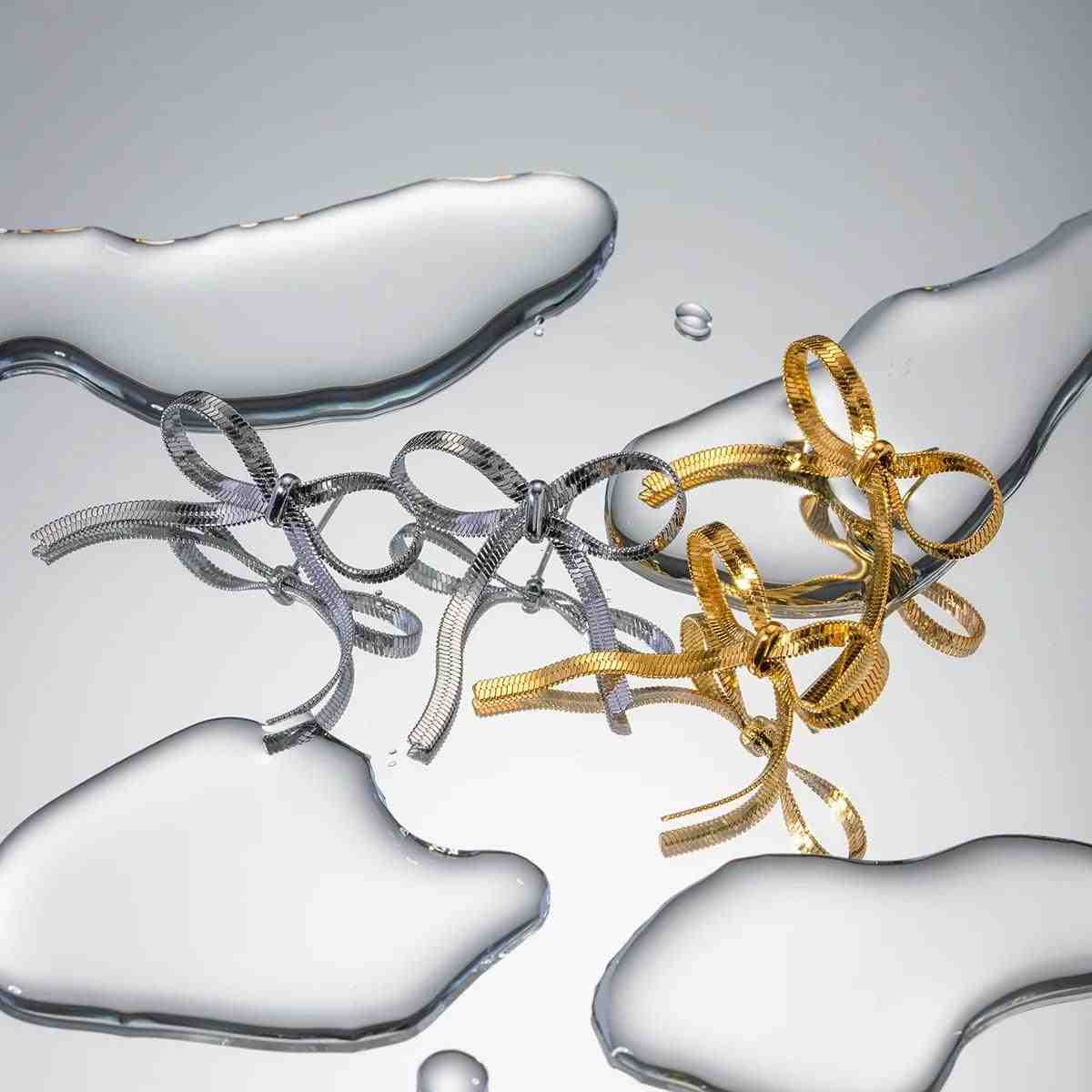 Silver Knot