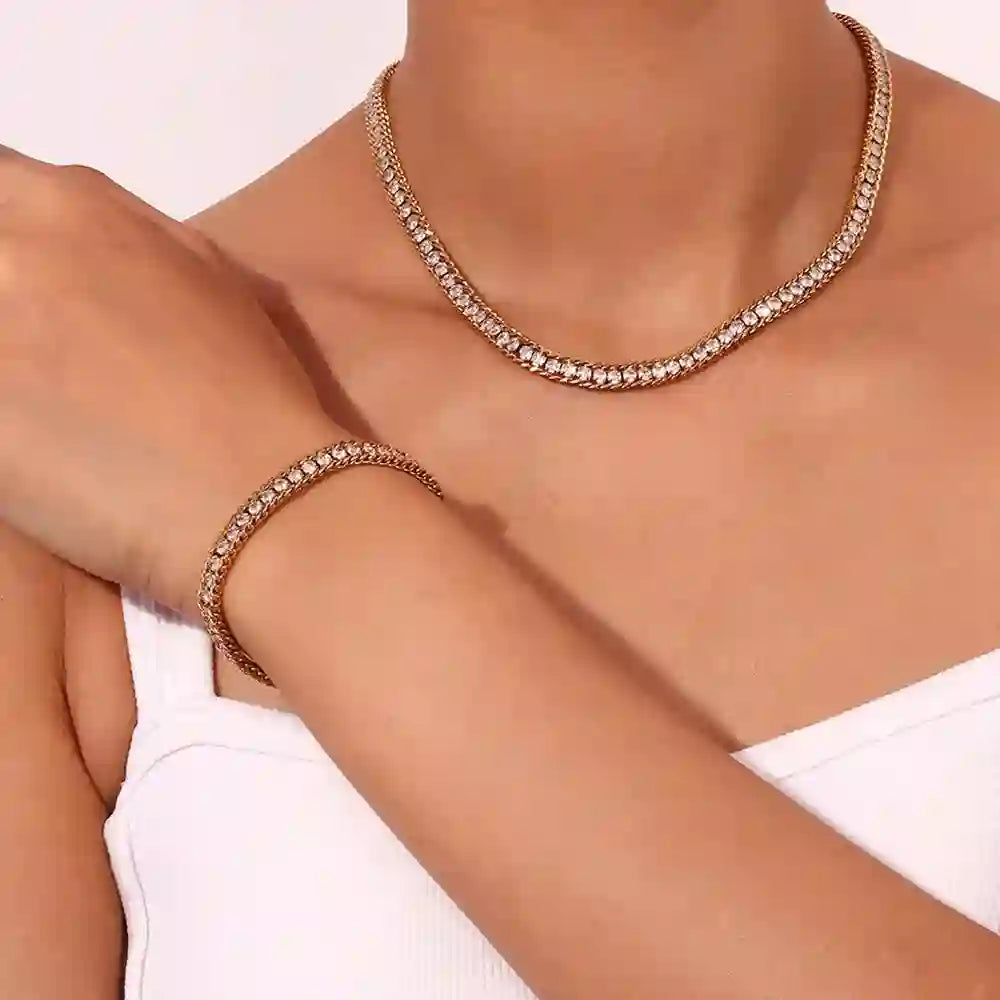 Girl wearing Luster Necklace. 18k Gold Plated Choker Necklace. Buy Online at Mithra and Co.