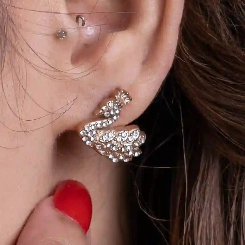 Swansee Studs
