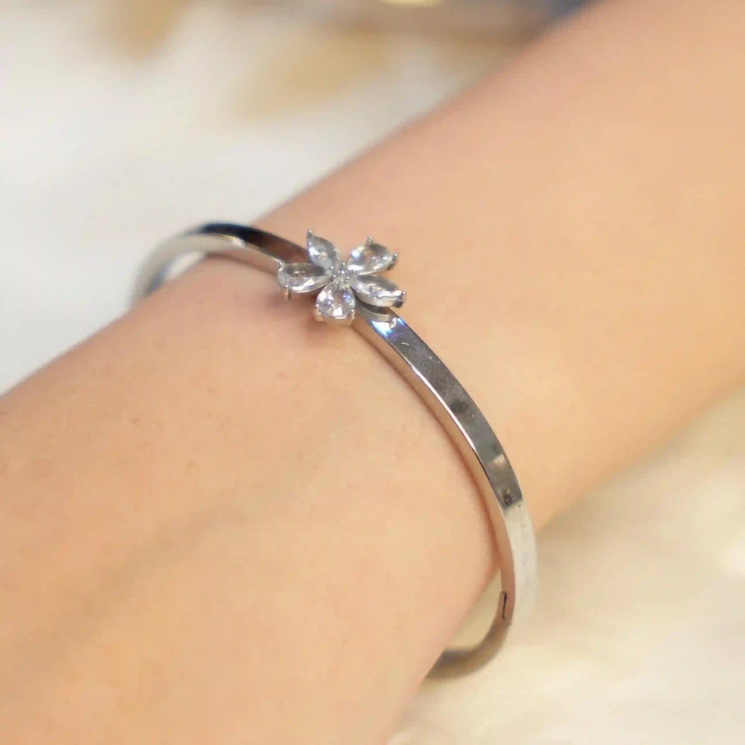 Wearing Silver Plated Flower bangle - Bonsai. Buy Online at Mithra and Co.