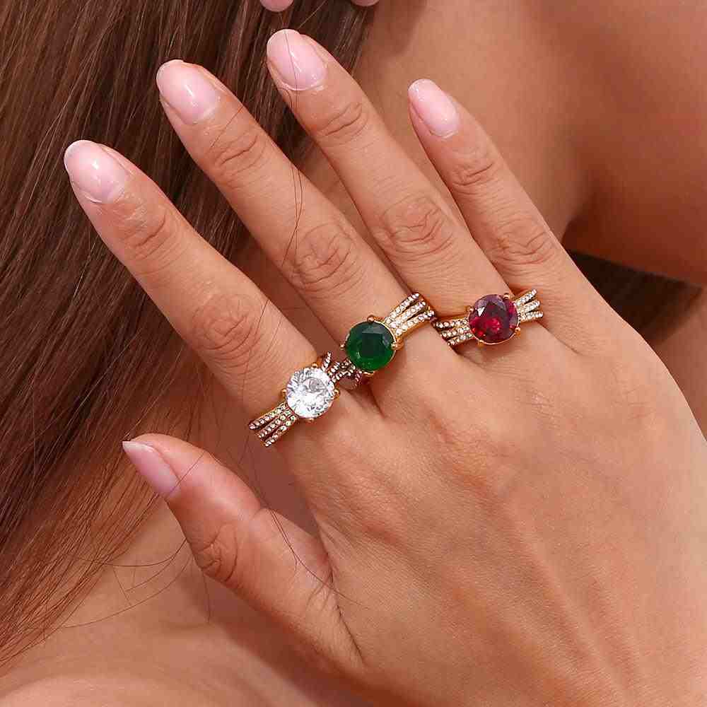 Girl wearing 18k gold plated hypoallergenic rings. Shop Online in Pakistan.
