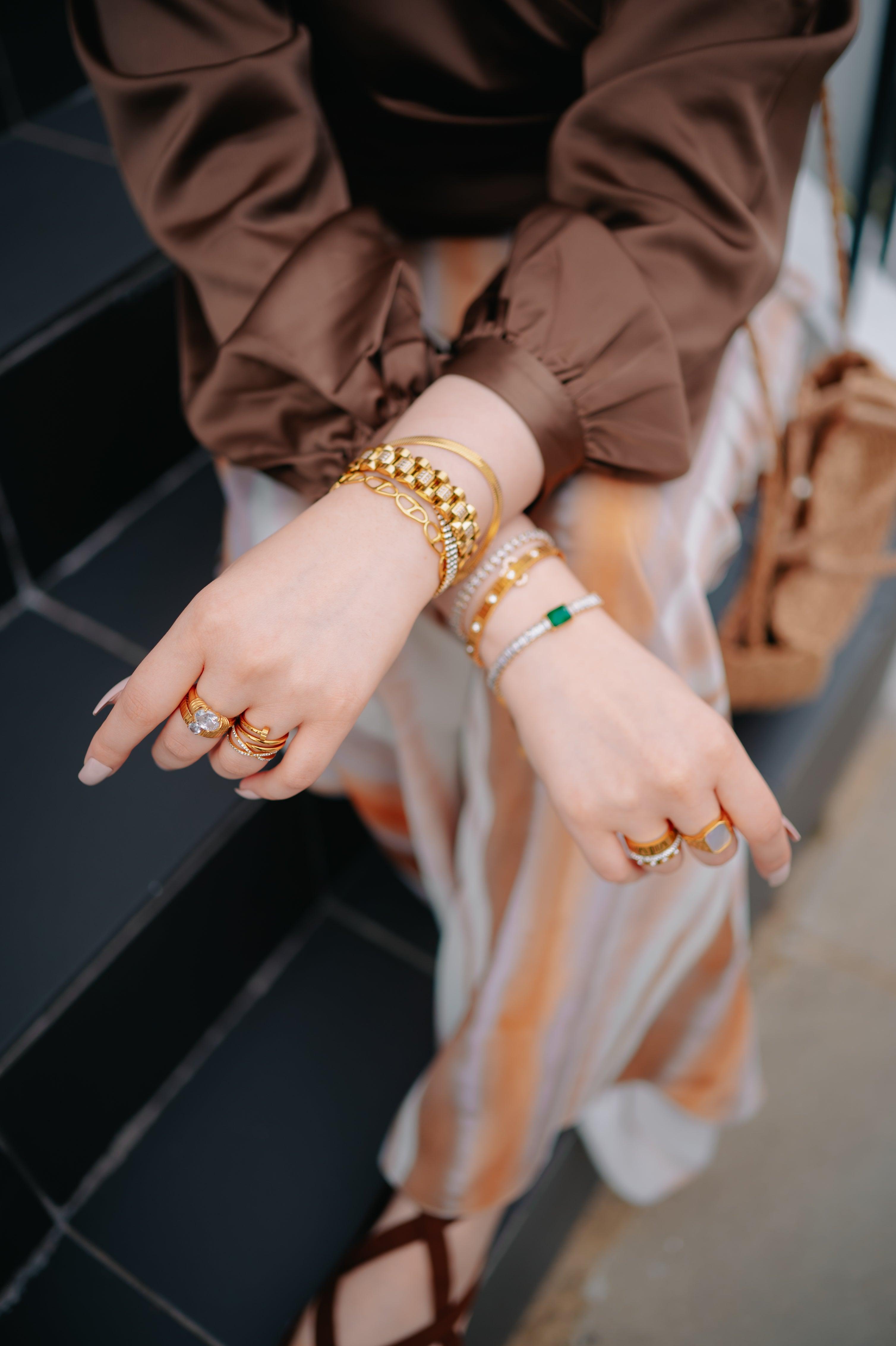 shop 18k gold plated jewels at mithra and co pakistan.