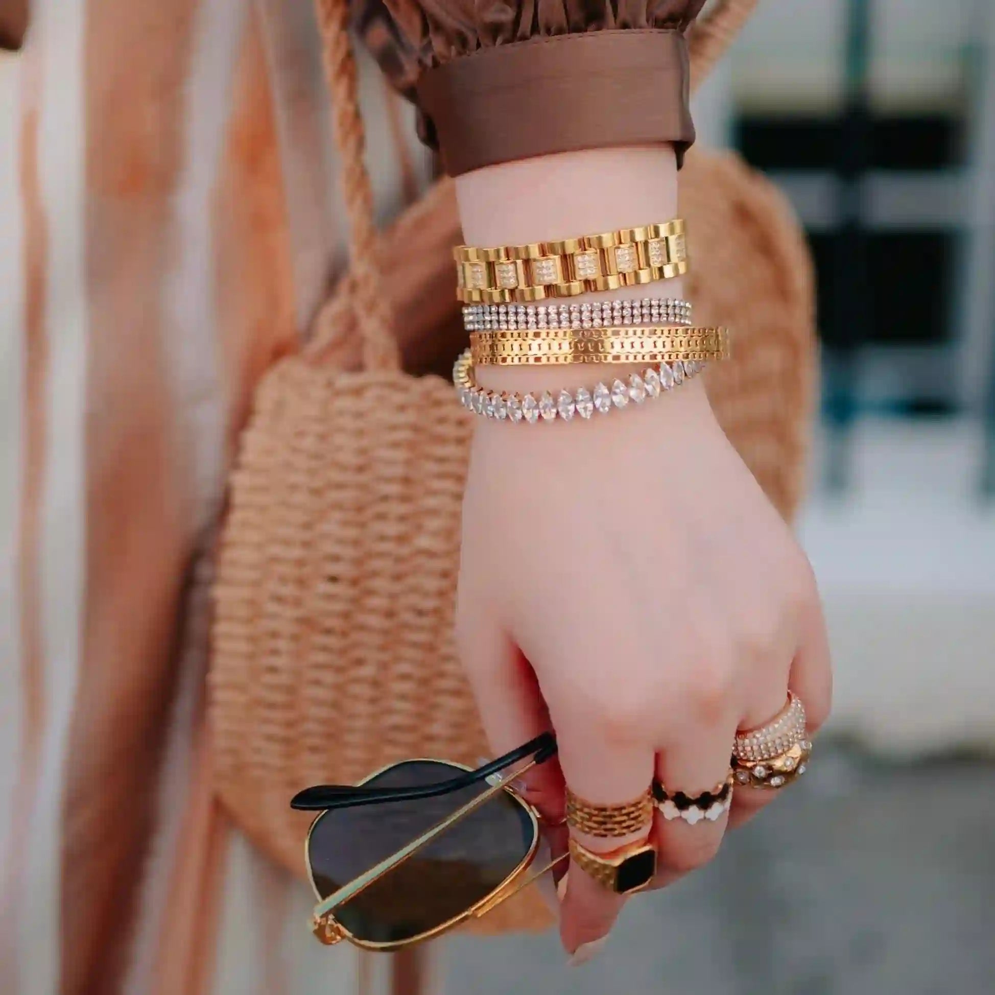Victoria Cuff