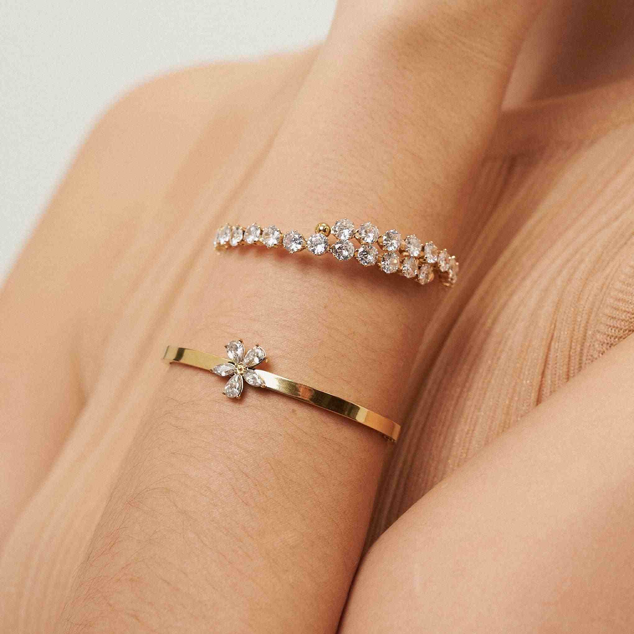 Girl Wearing 18k Gold Plated bangles. Buy Online.