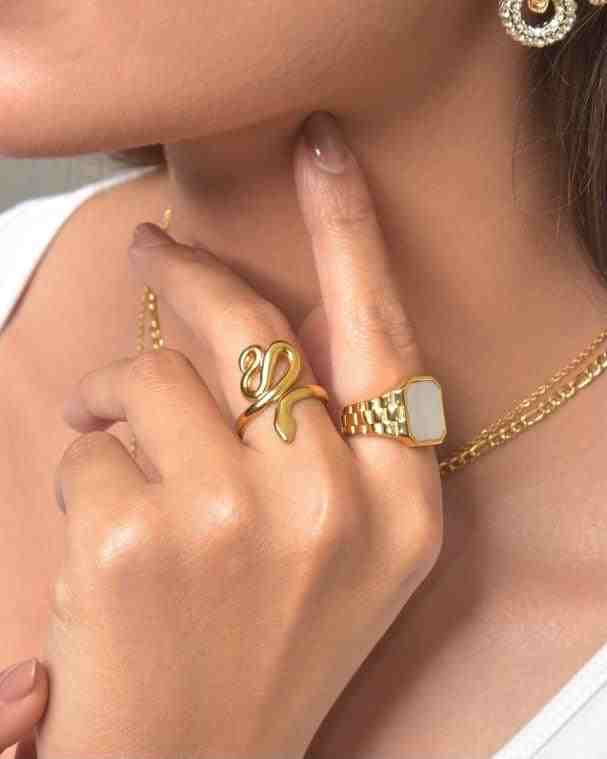 Girl wearing 18k Gold Plated Watch Band Style Ring. Malachite White. Shop Online in Pakistan.