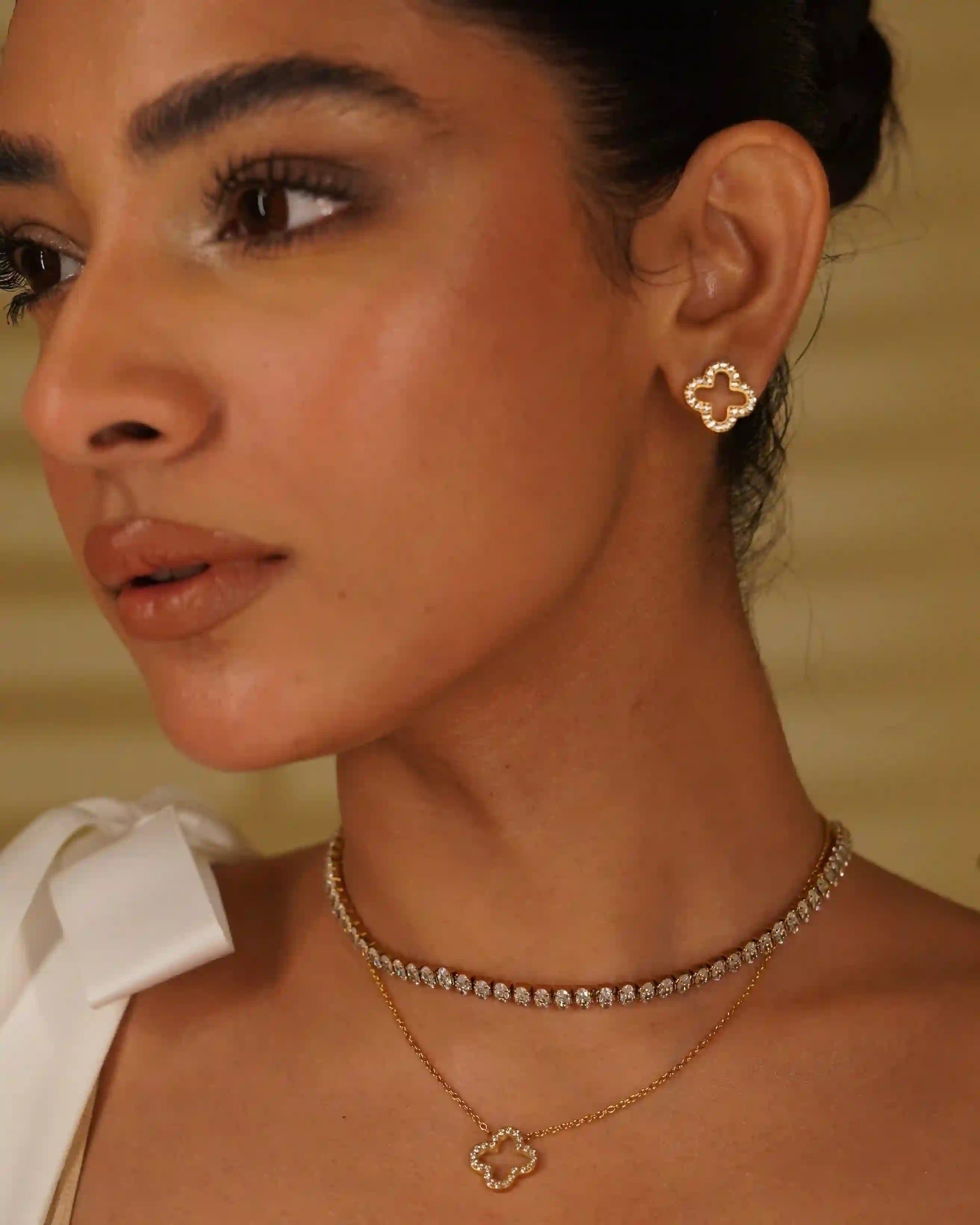Hollow Clover Studded Studs