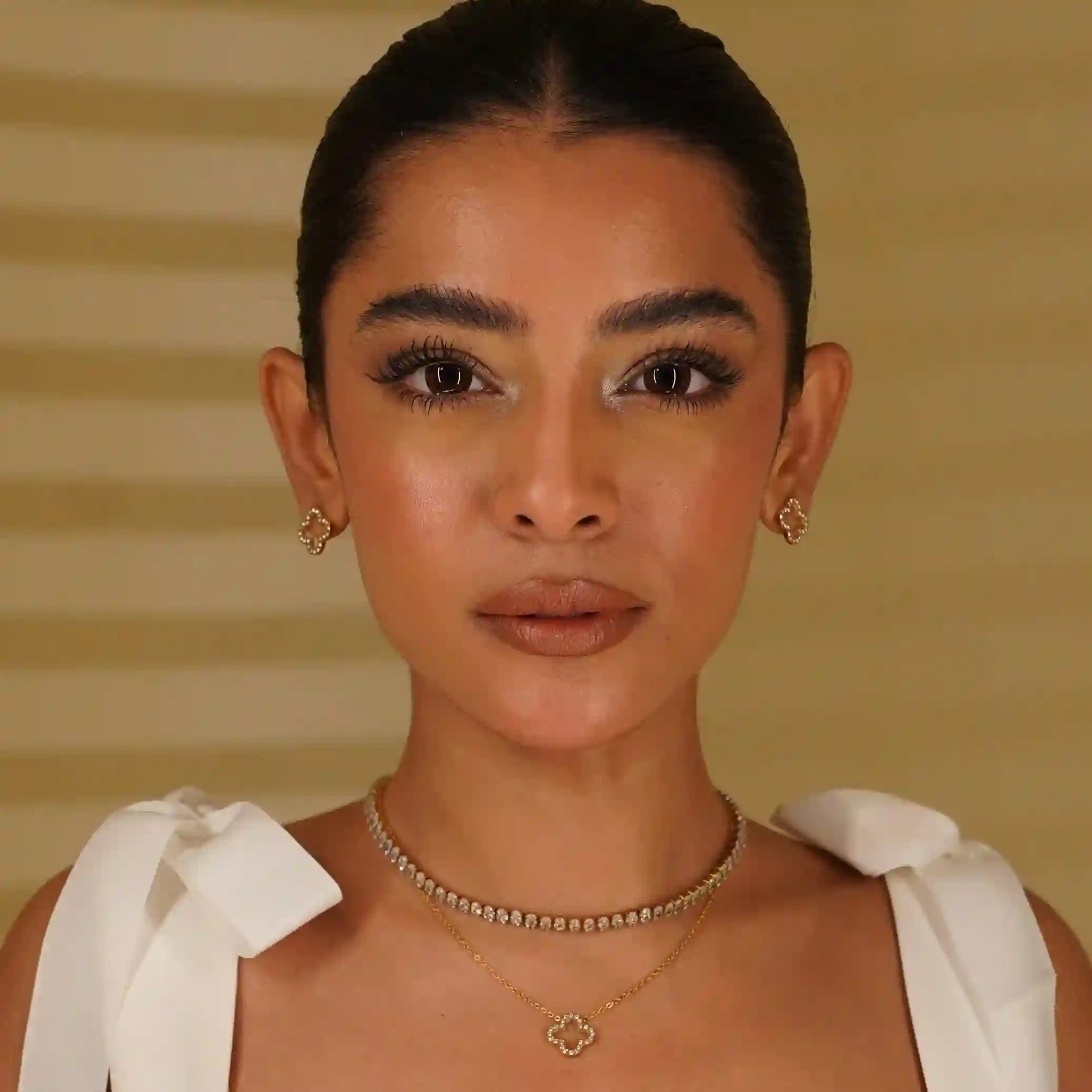 Linea Necklace