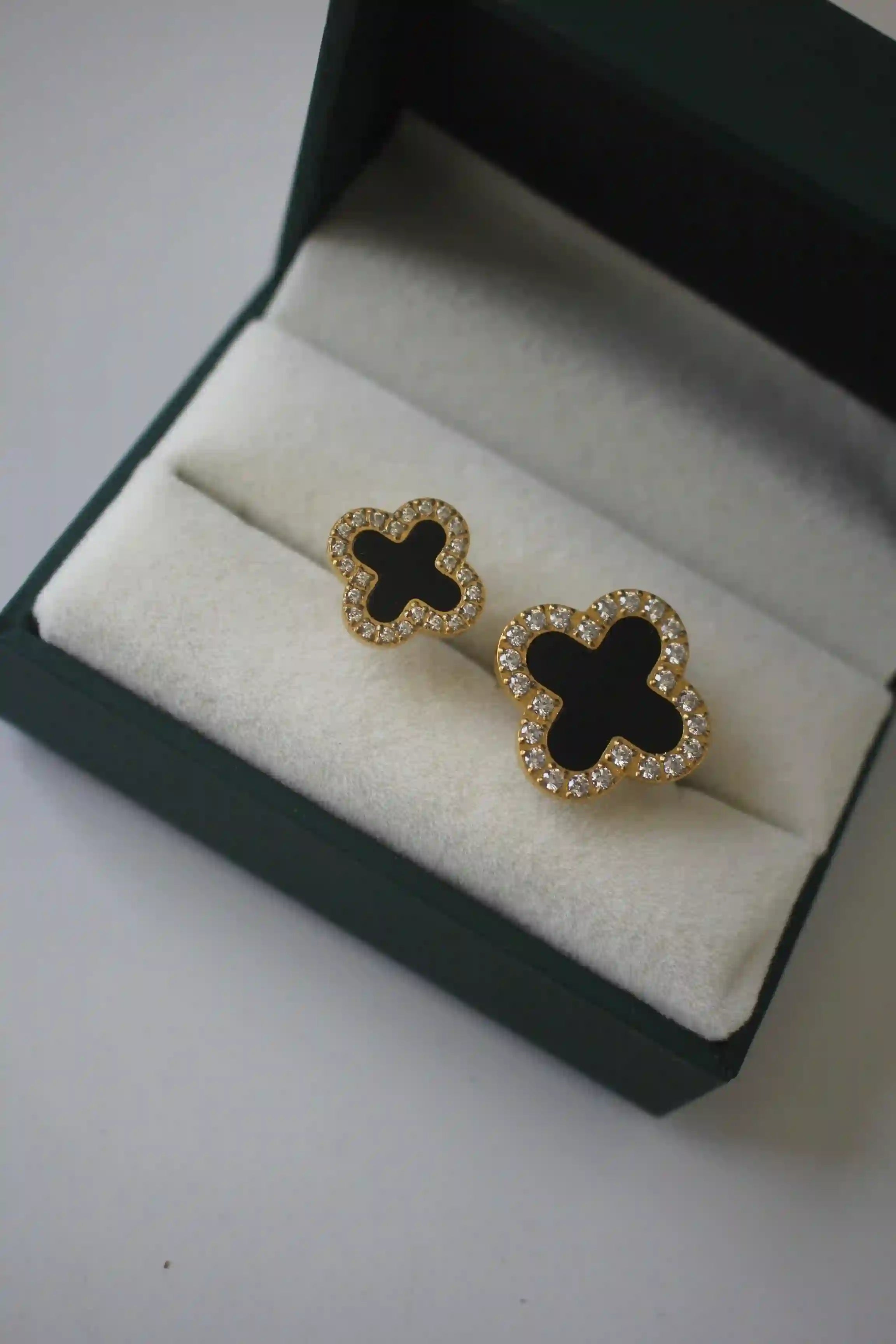 Midnight clover flower ring. Buy 18k Gold Plated at Online Mithra and Co.