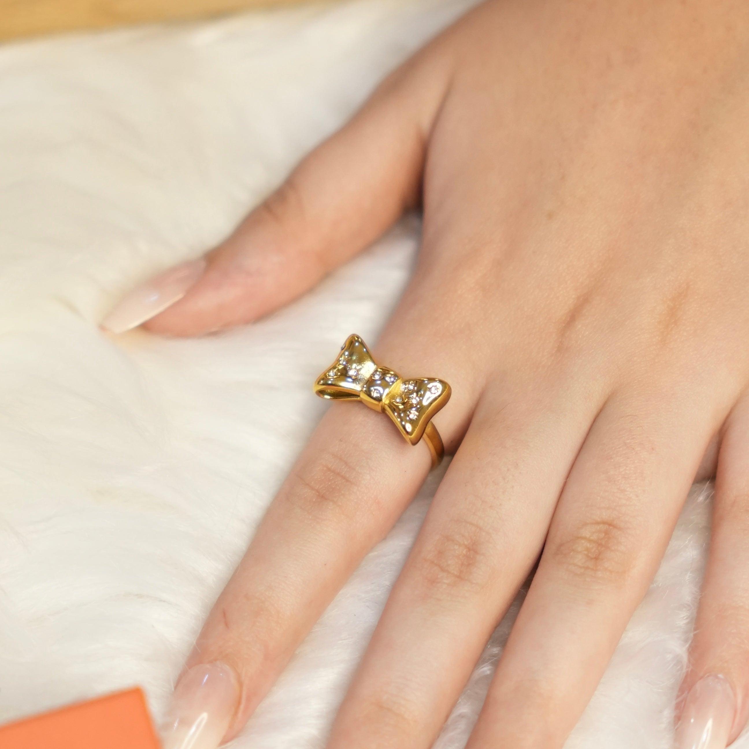 Bowtique Ring