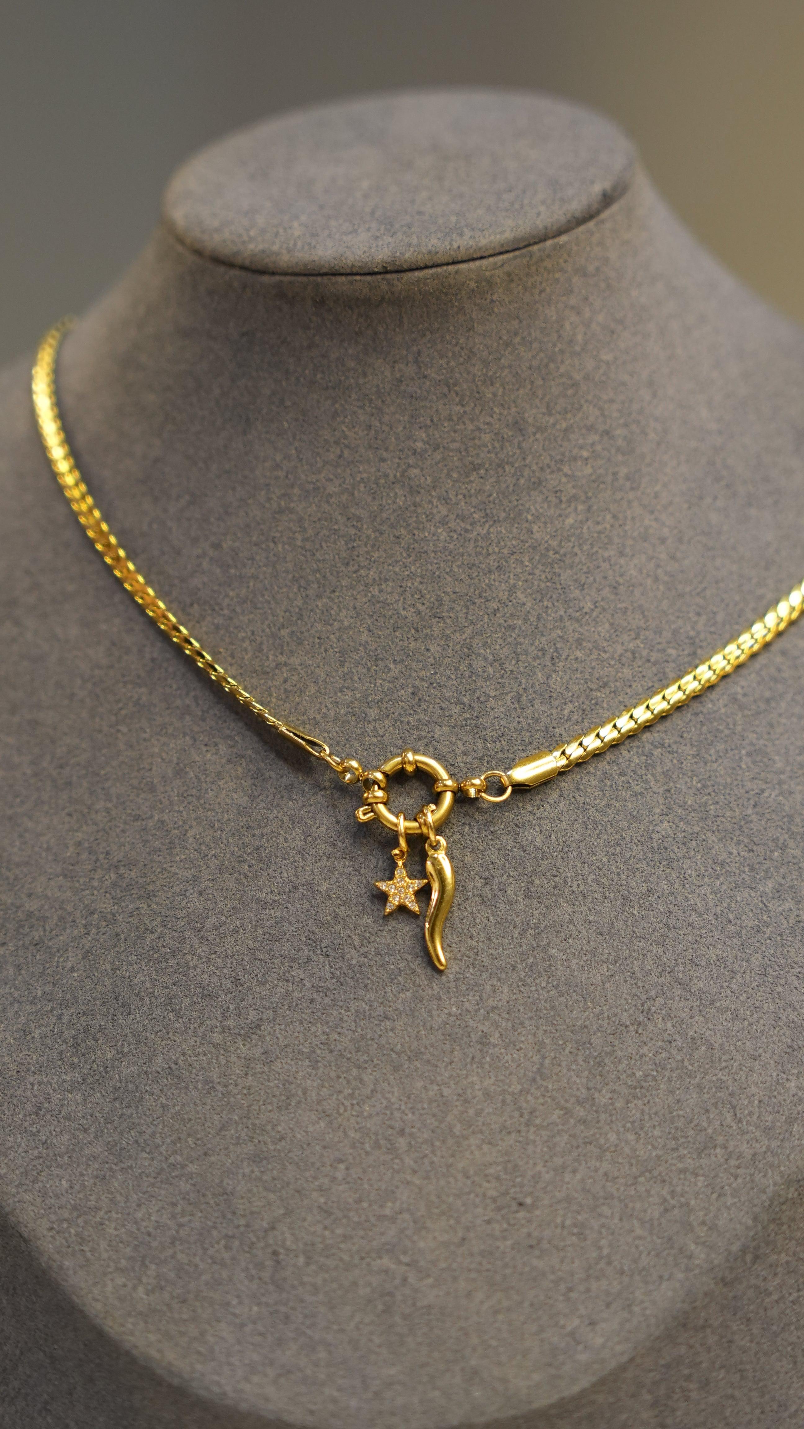 Hooper Chain Necklace