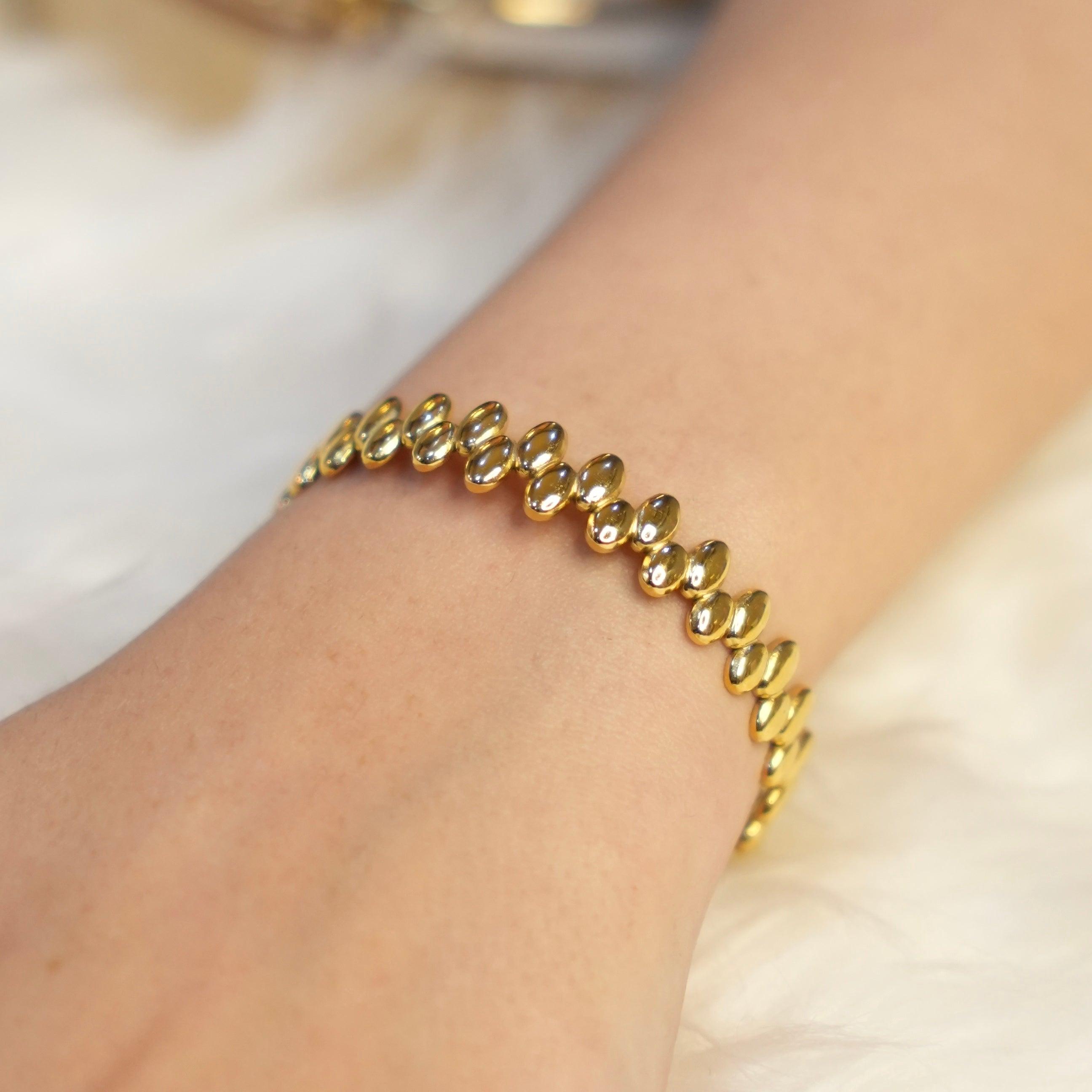 Essential Cuff Bangle